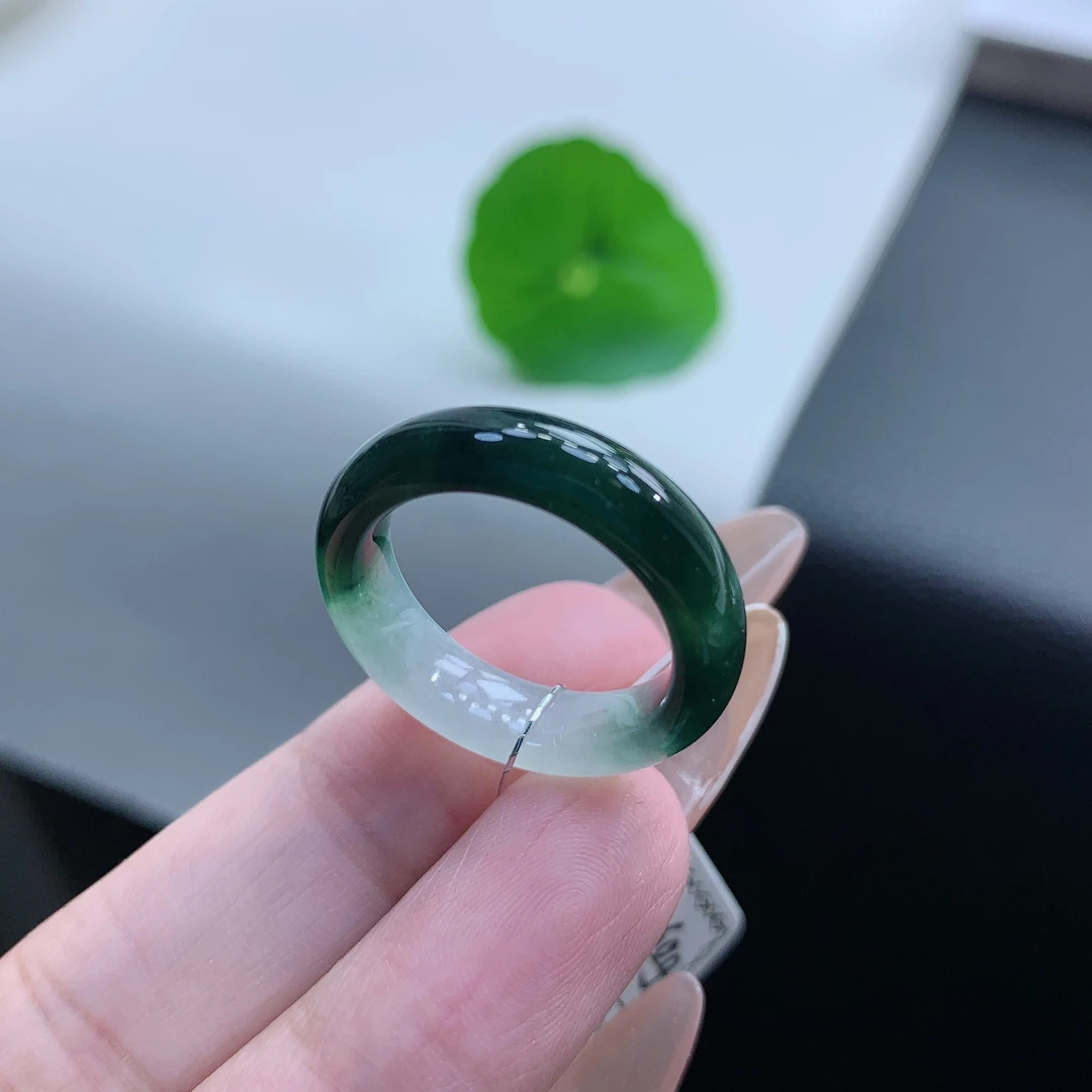 缅甸天然A货 15号 绿色深绿半山半水戒指 尺寸17.2-5.6-3.6mm