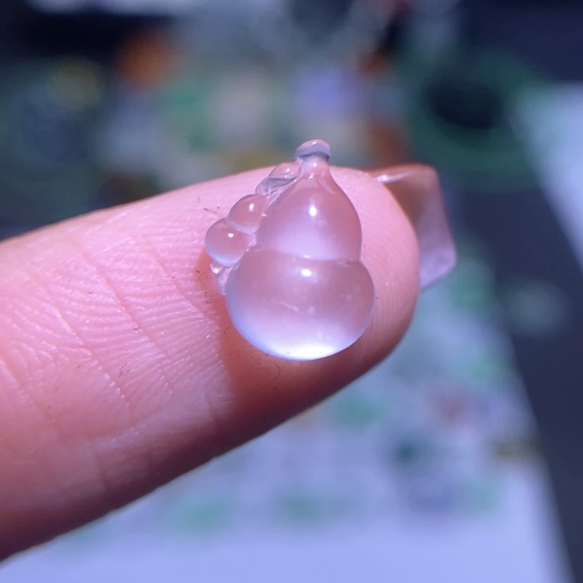 【闪购商品】翡翠挂件未镶嵌葫芦