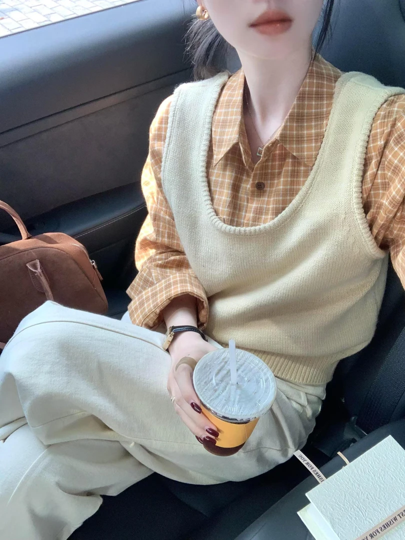 2024早秋新款高级感超好看针织衫坎肩马甲叠穿背心上衣百搭休闲裤