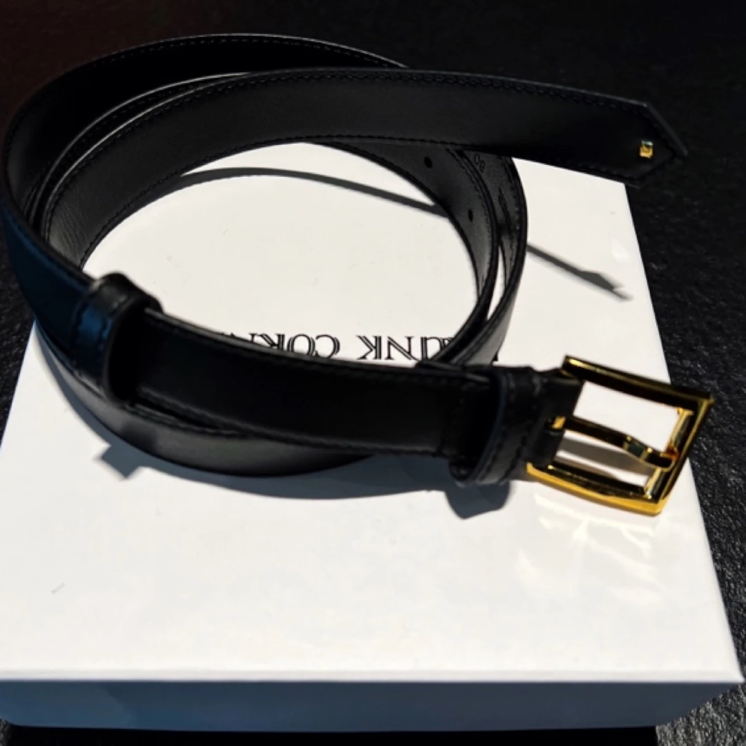 DRUNKCORNER 三角标金扣窄腰带