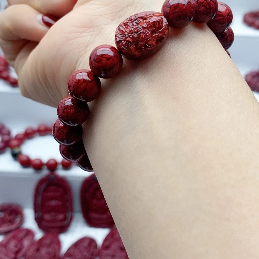 【闪购商品】辰砂（处理）萧*晶体卡10兔