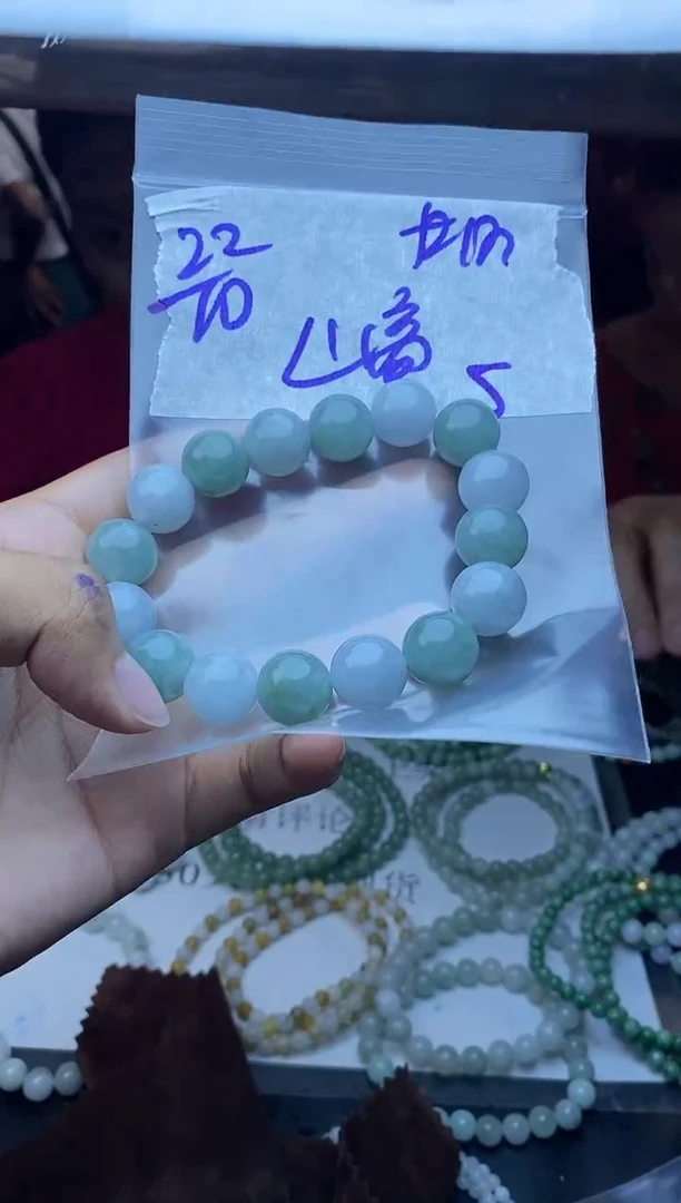 【闪购商品】定制翡翠未镶嵌珠串