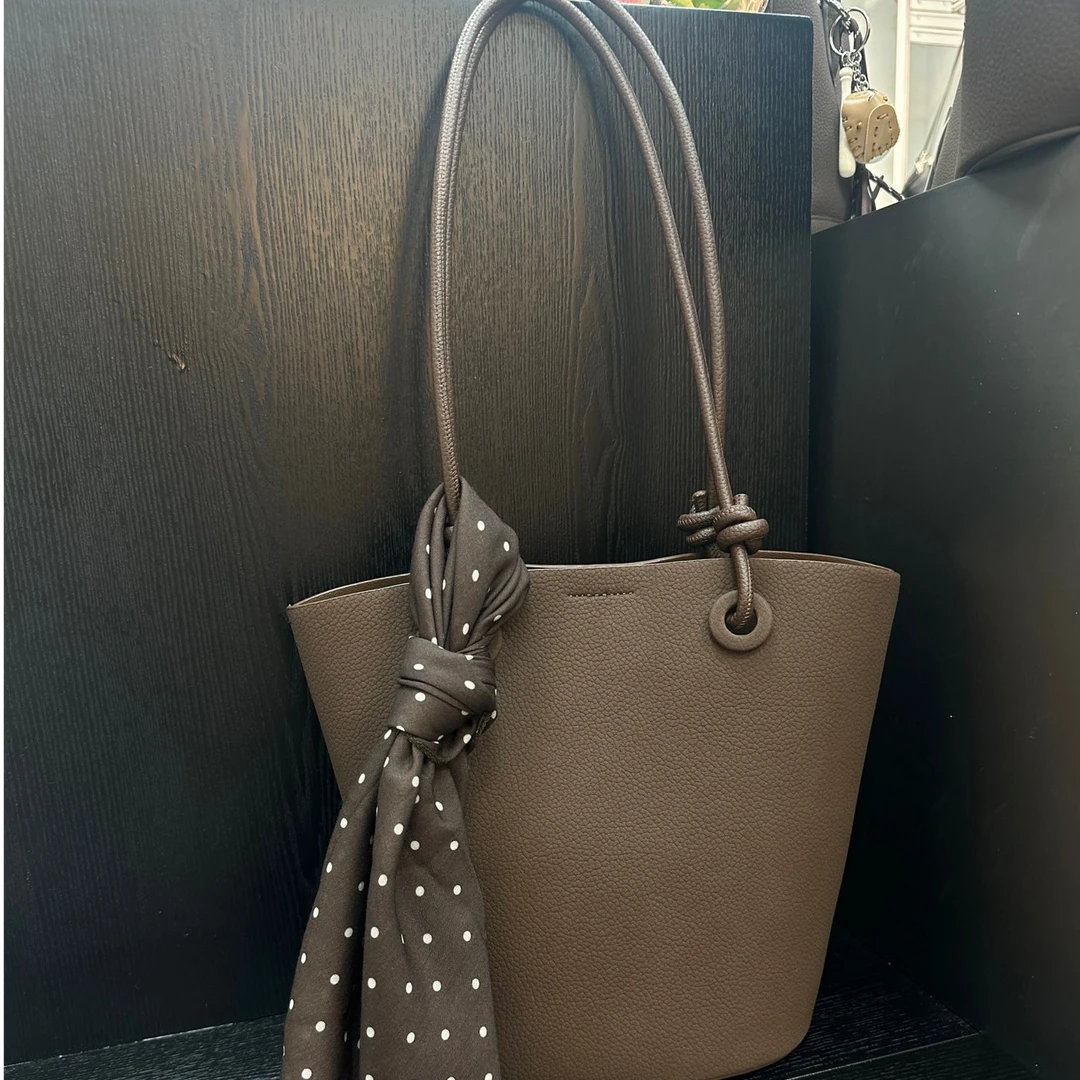 秋冬新款韩系时尚荔枝纹通勤托特单肩包24606