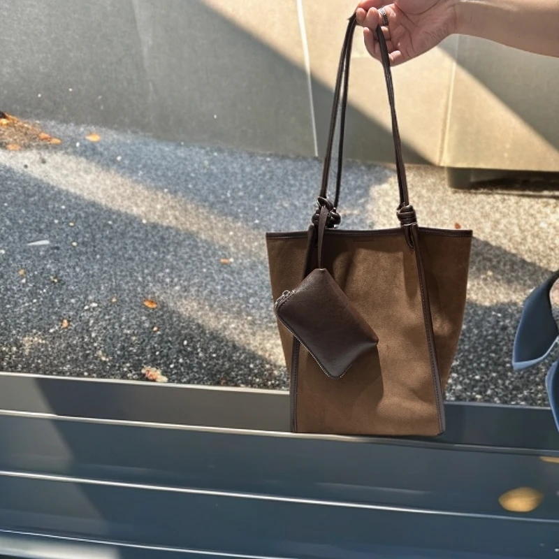 秋冬新款网红同款通勤时尚单肩腋下包 24206-1