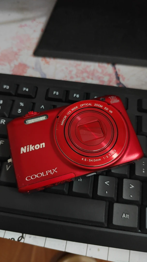 9新 Nikon/尼康 s6800红色自带WiFi功能12倍变焦