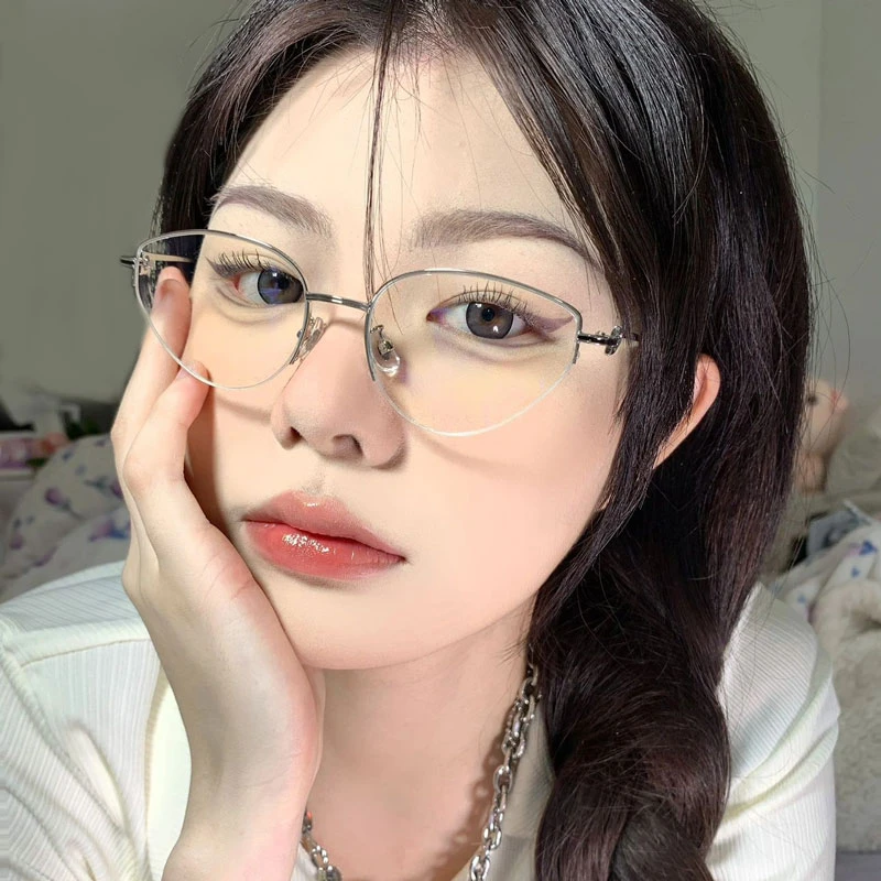 禁欲系猫眼半框近视眼镜框架女生小脸小框素颜神器镜框银色菱形脸