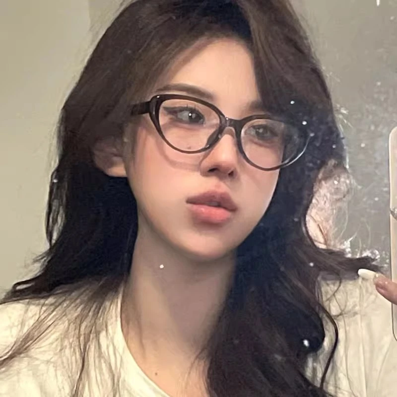 早八冷茶色猫眼眼镜女近视防蓝光素颜神器橘猫框镜框椭圆