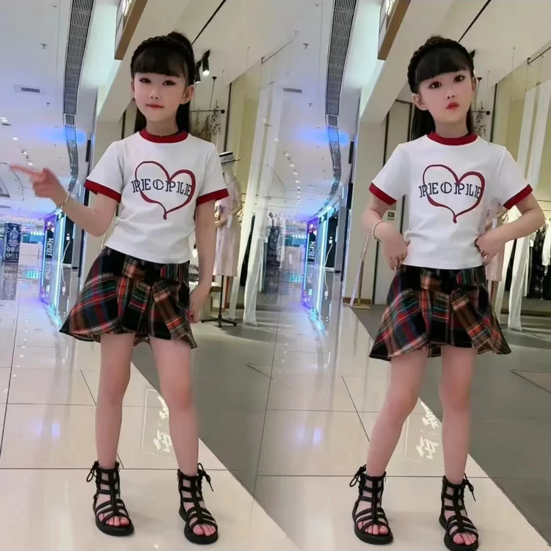 女童夏季套装2024新款儿童洋气时髦女孩学院风休闲短袖裙裤两件套