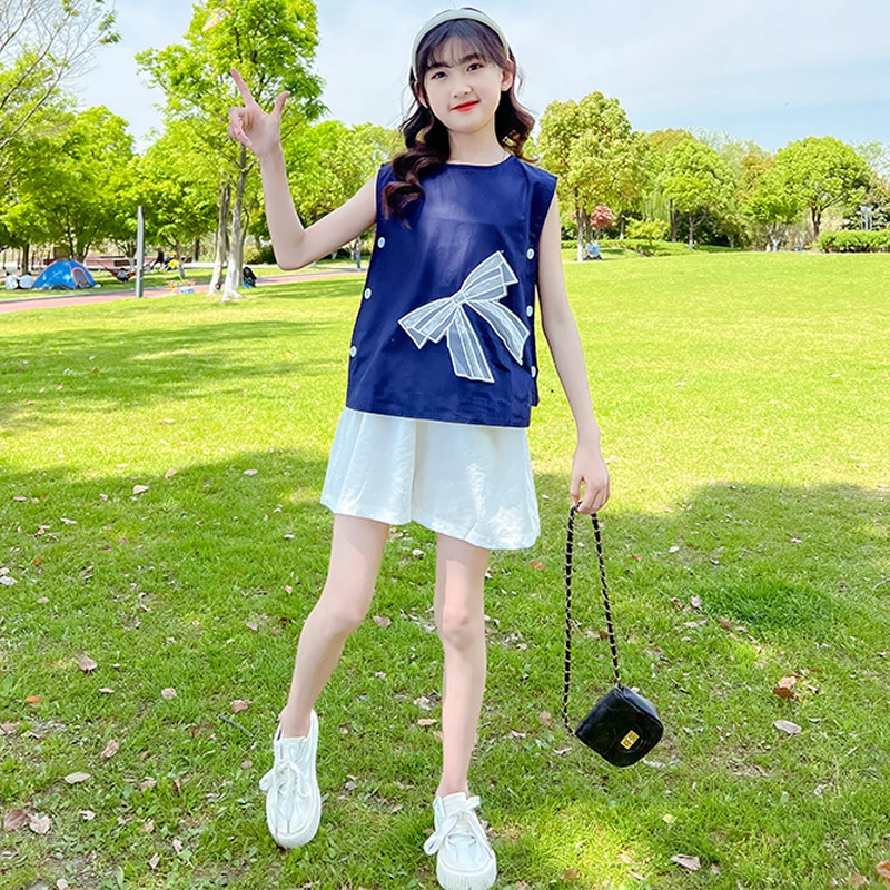 女童套装6-12岁潮款夏装洋气女孩夏季时髦无袖上衣休闲短裤两件套