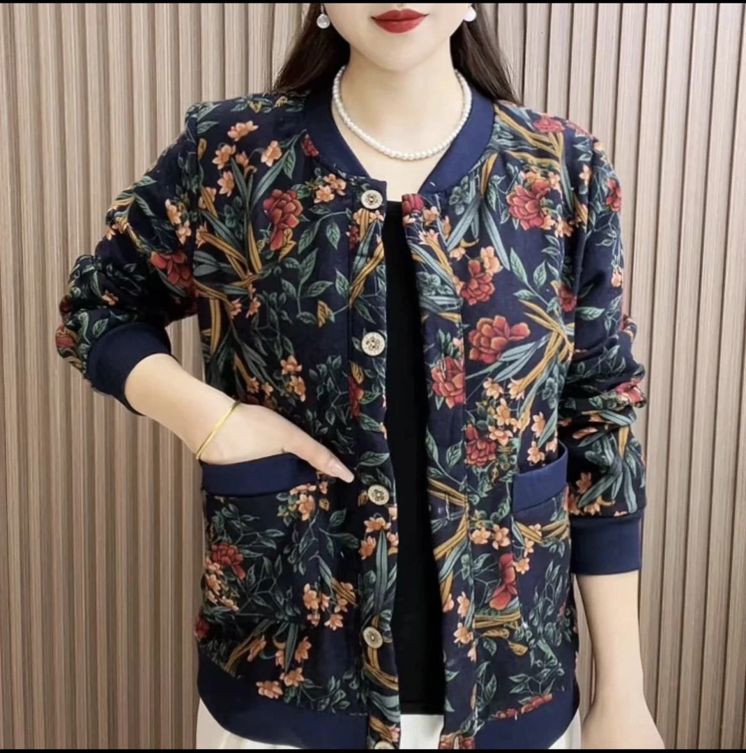 2024妈妈春秋外套时尚加绒洋气宽松印花百搭保暖复古碎花休闲上衣