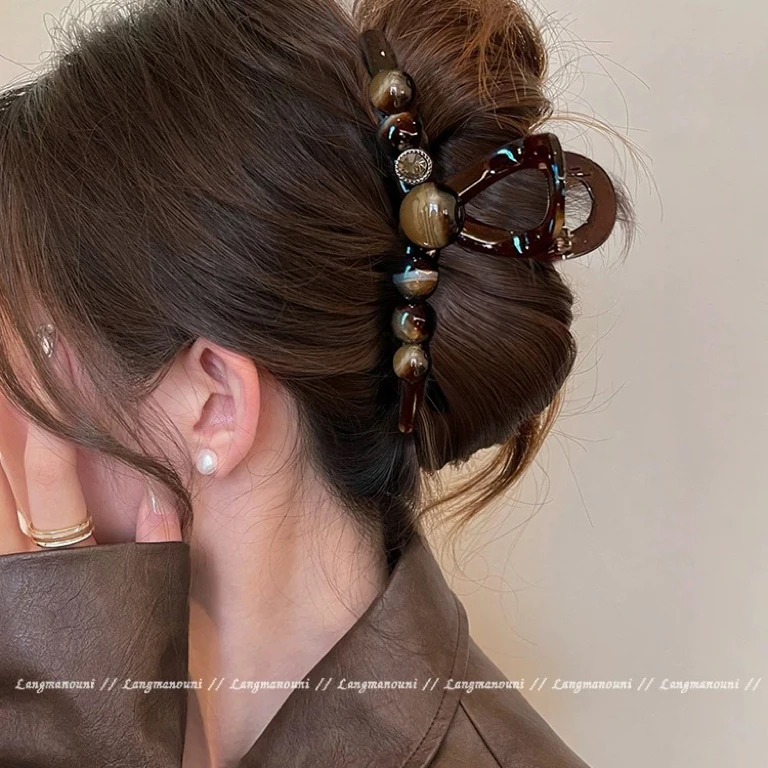 气质轻奢圆珠高级感抓夹盘发量大后脑勺鲨鱼夹大号发夹新款A648