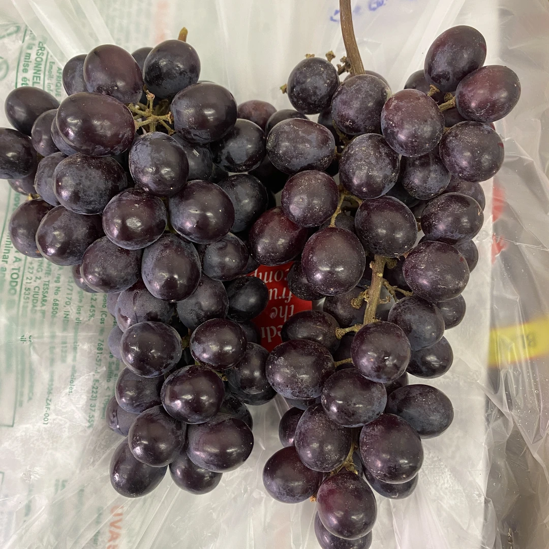 秘鲁无籽红提提子  2斤一份 超甜  大果  云南省