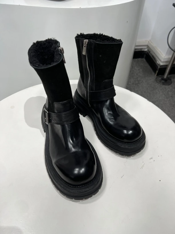 秋冬雪地靴复古秋冬皮毛一体加绒马皮英伦风女中筒靴圆头时尚休闲