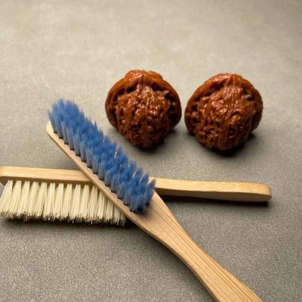 新款口袋刷便携式文玩刷核桃金刚橄榄核拋光挂瓷提亮去反碱