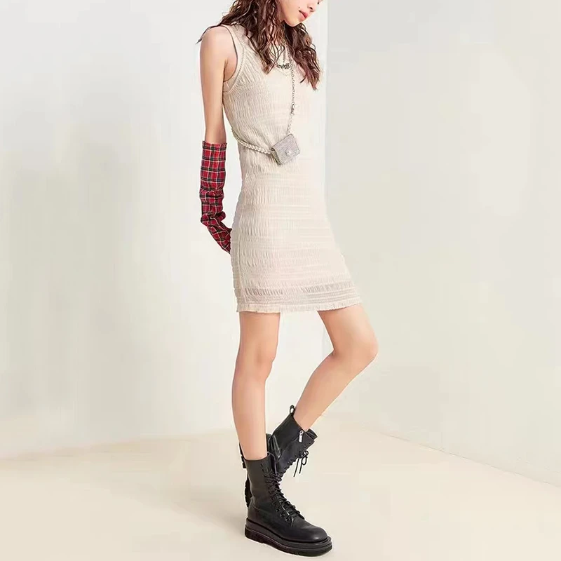 L600酷美风连衣裙  鸟撤柜剪牌