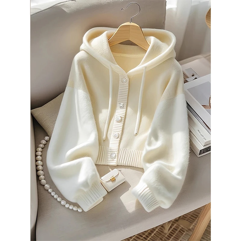 韩式氛围感穿搭白色宽松连帽针织衫女秋冬季新款减龄软糯毛衣上衣