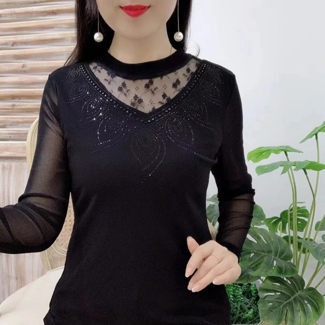 新款春秋中年妈妈装2025新打底衫蕾丝时尚百搭长袖T恤洋气弹力黑