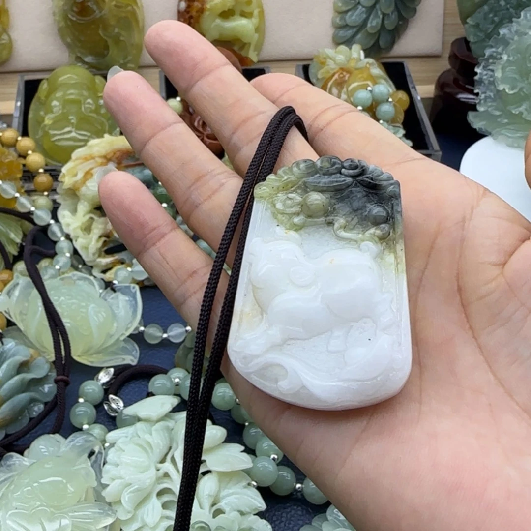 【闪购商品】蛇纹石玉吊坠合金