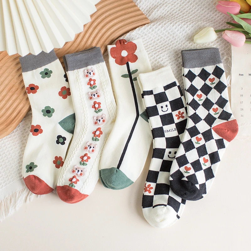 默朴女袜冬季加厚中筒袜春秋棉袜可爱袜子ins潮菱格棉袜百搭女士
