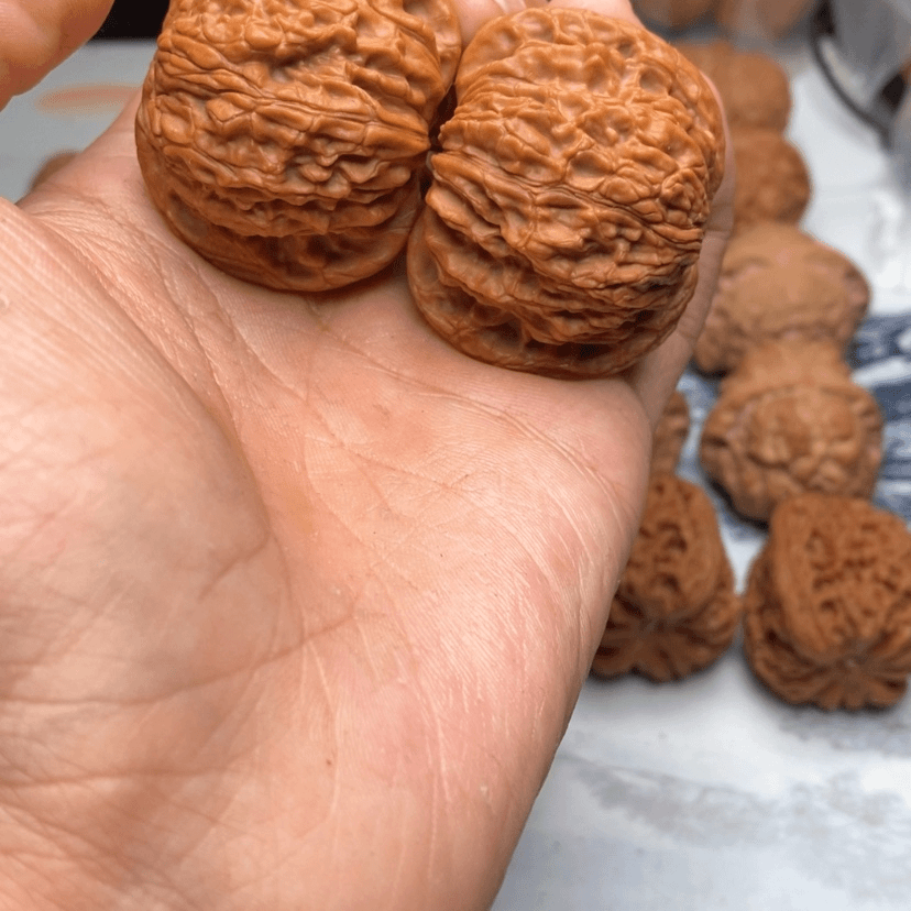 【闪购商品】文玩核桃把件*‍****102