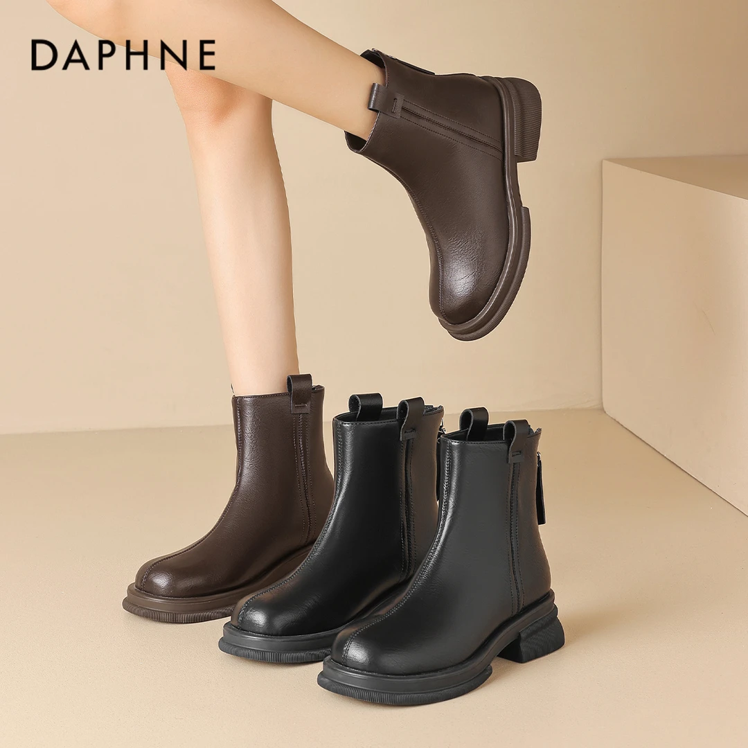 Daphne/达芙妮2023新款马丁靴女高帮皮靴英伦风工装靴子短靴