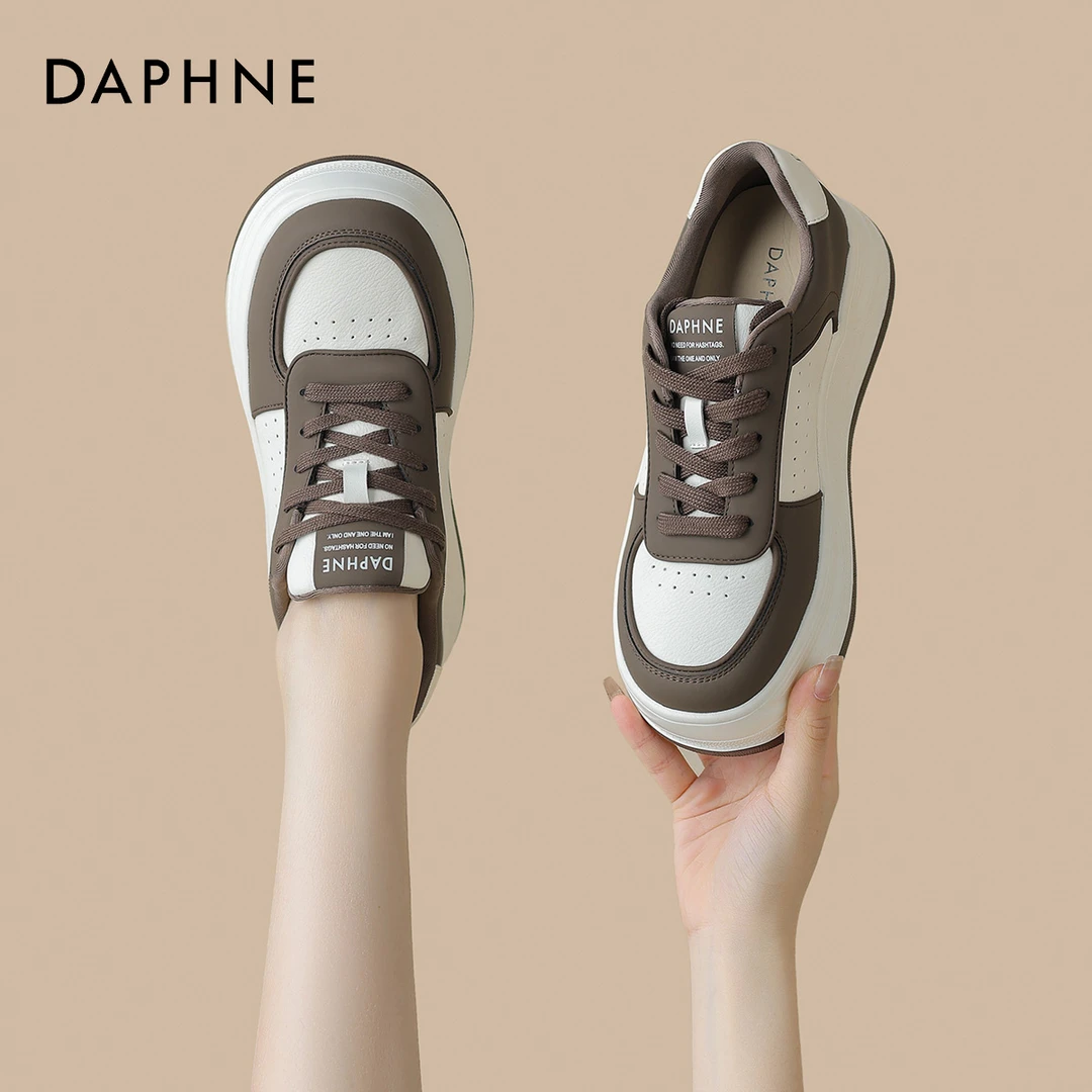 达芙妮新款百搭厚底时尚休闲鞋4023404165