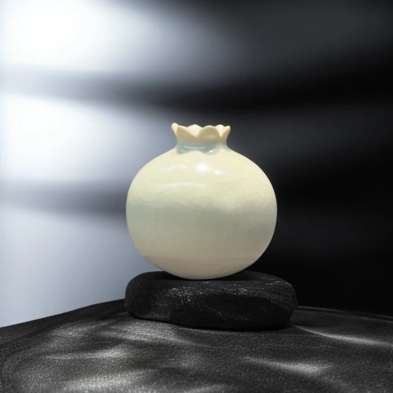 霖松堂 草木灰釉 石榴香插