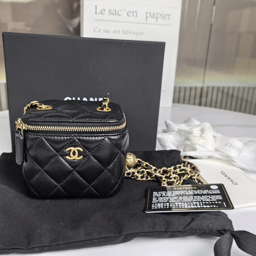 95新 Chanel/香奈儿 98新 金球mini化妆盒链条包