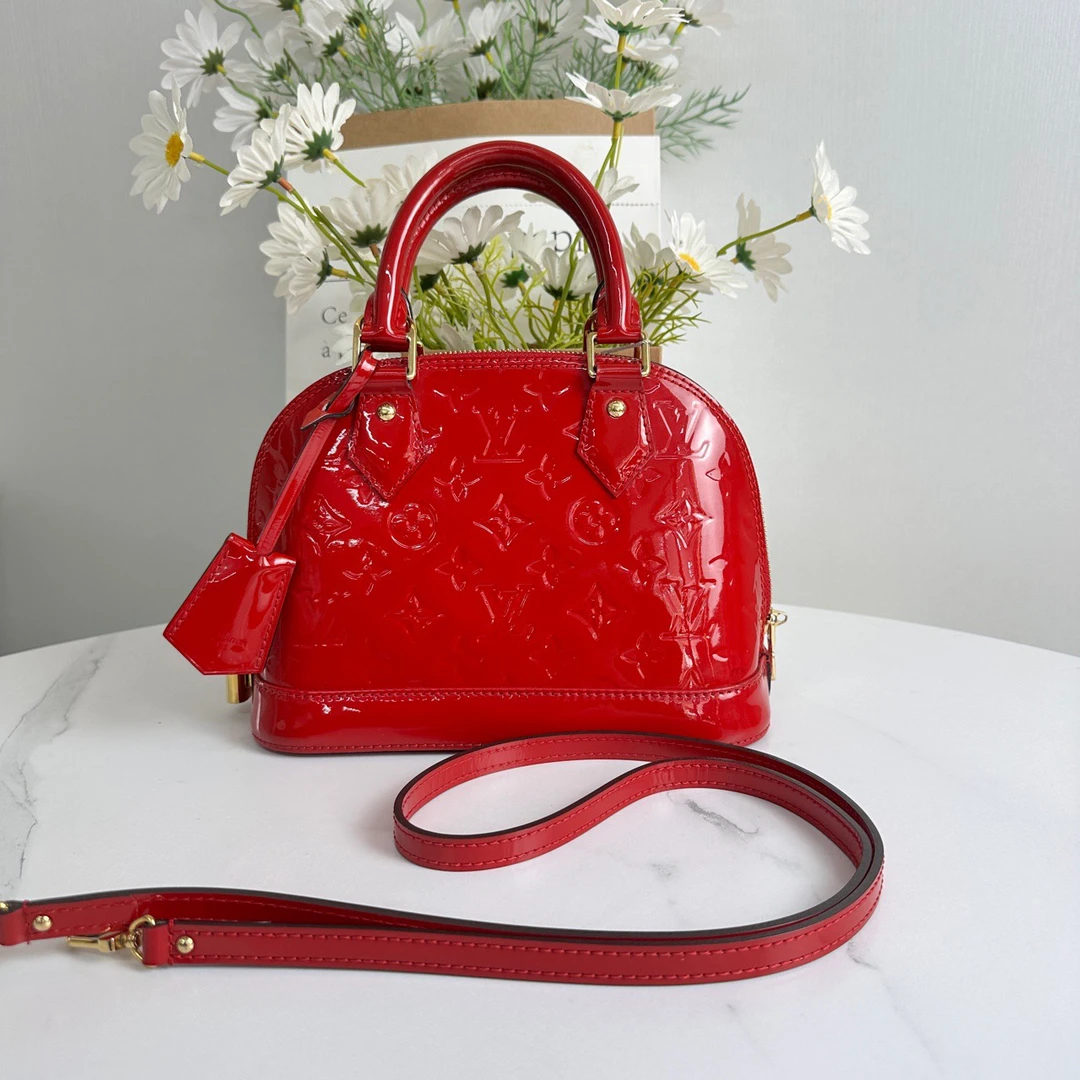 95新 LouisVuitton/路易威登 98新LV 贝壳bb单肩包漆皮红色/H1279