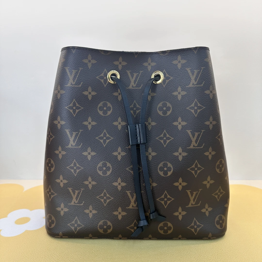 95新 LouisVuitton/路易威登 LV黑色水桶包芯片款/H1391
