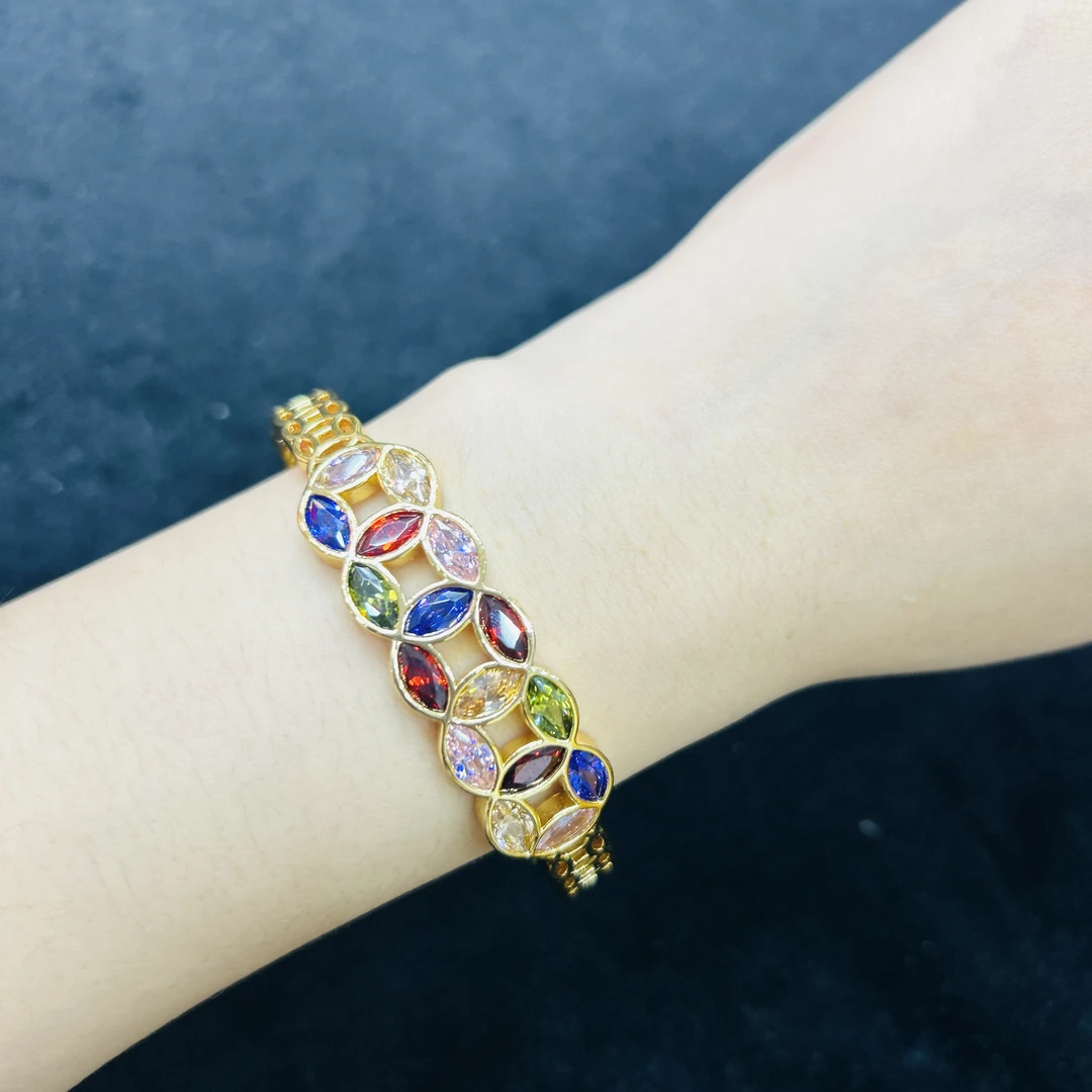 【活动专属】气质精致彩色手镯69w