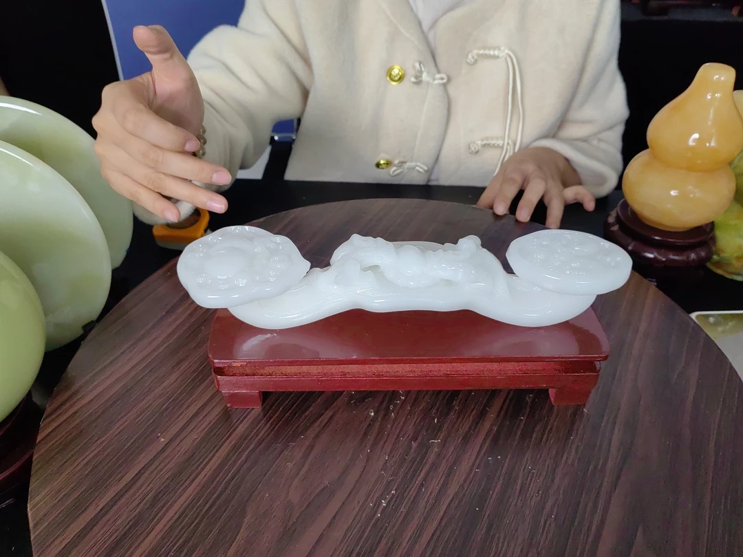 家居摆件，饰品摆件