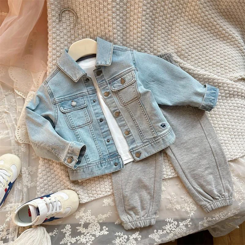 男童水洗软牛仔外套春秋装儿童洋气刺绣翻领长袖休闲夹克上衣服潮