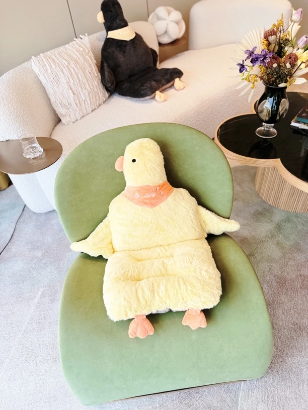 大鹅坐垫腰靠二合一卧室沙发垫飘窗垫地垫榻榻米垫腰枕久坐少女心