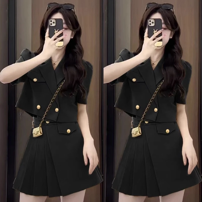 大码女装2023夏季新款胖mm盐系轻熟御姐风显瘦短款西装外套套装裙