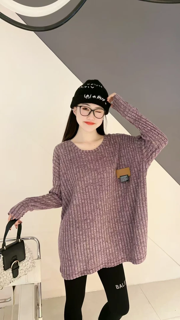 大码孕妇装圆领长袖坑条打底衫宽松大版胖妹妹秋冬款百搭上衣8081