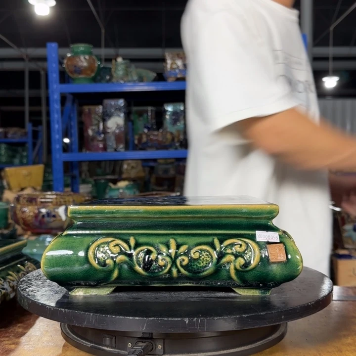 红陶20CM（含）-50CM（不含）寒***影