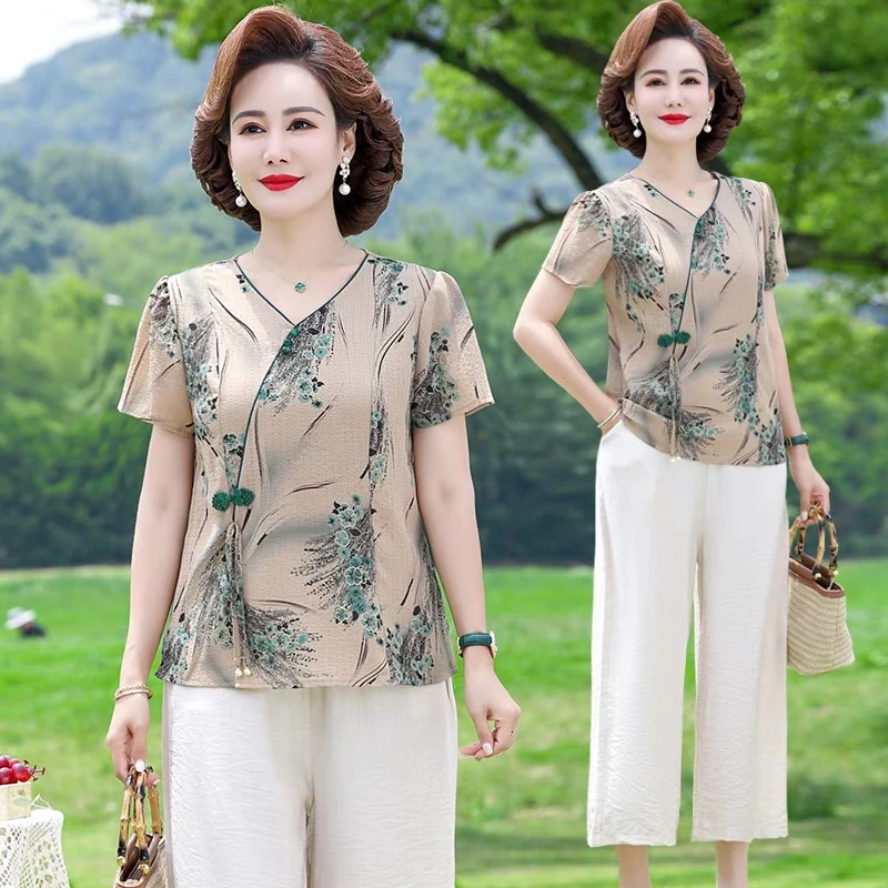 妈妈夏装套装2024新款中老年女夏季气质短袖t恤上衣服新中式小衫