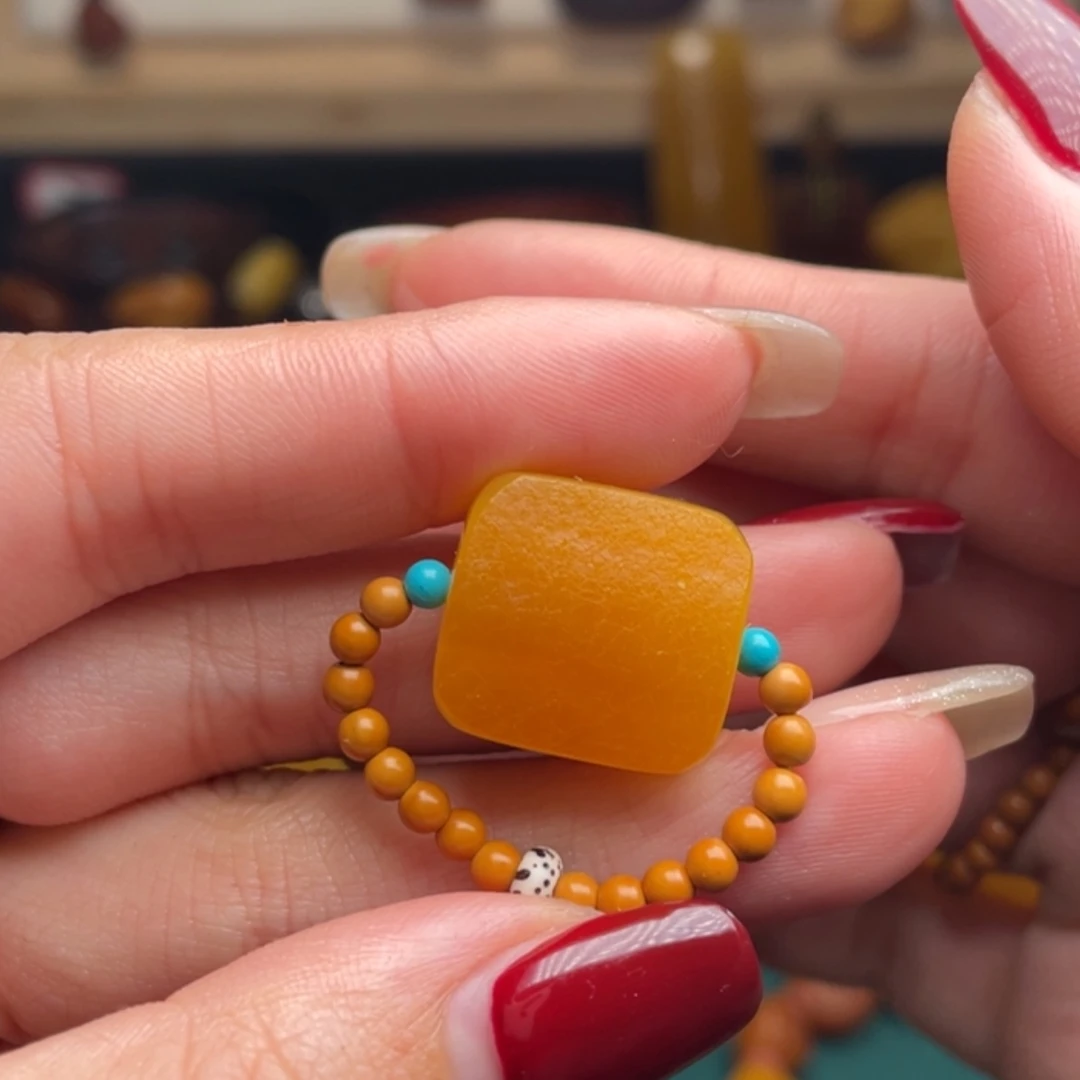 【闪购商品】琥珀手链未镶嵌