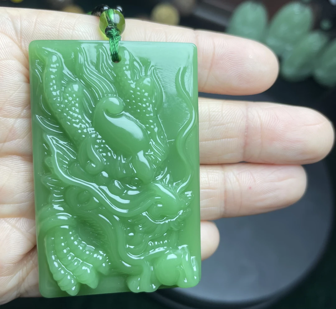 深绿方形龙牌经典百搭款吊坠