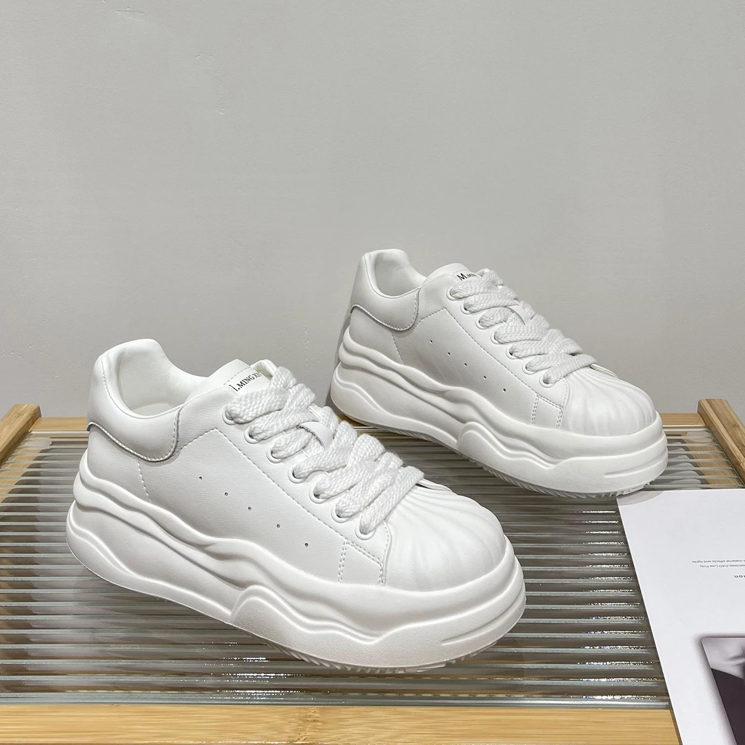 真皮厚底小白鞋女2025百搭早春女鞋增高韩版松糕鞋轻便软底休闲鞋