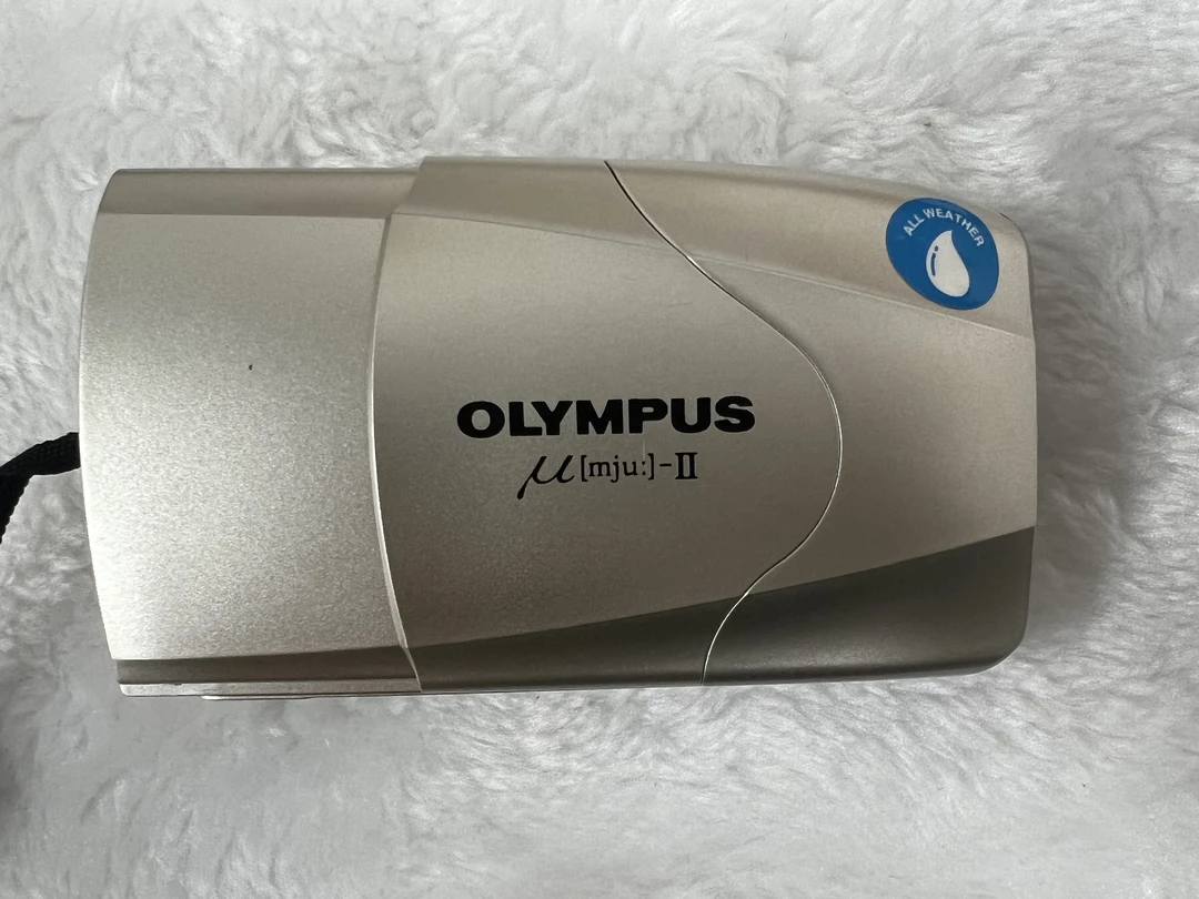 9新 Olympus/奥林巴斯 U2 胶卷机，成色不错，无配件