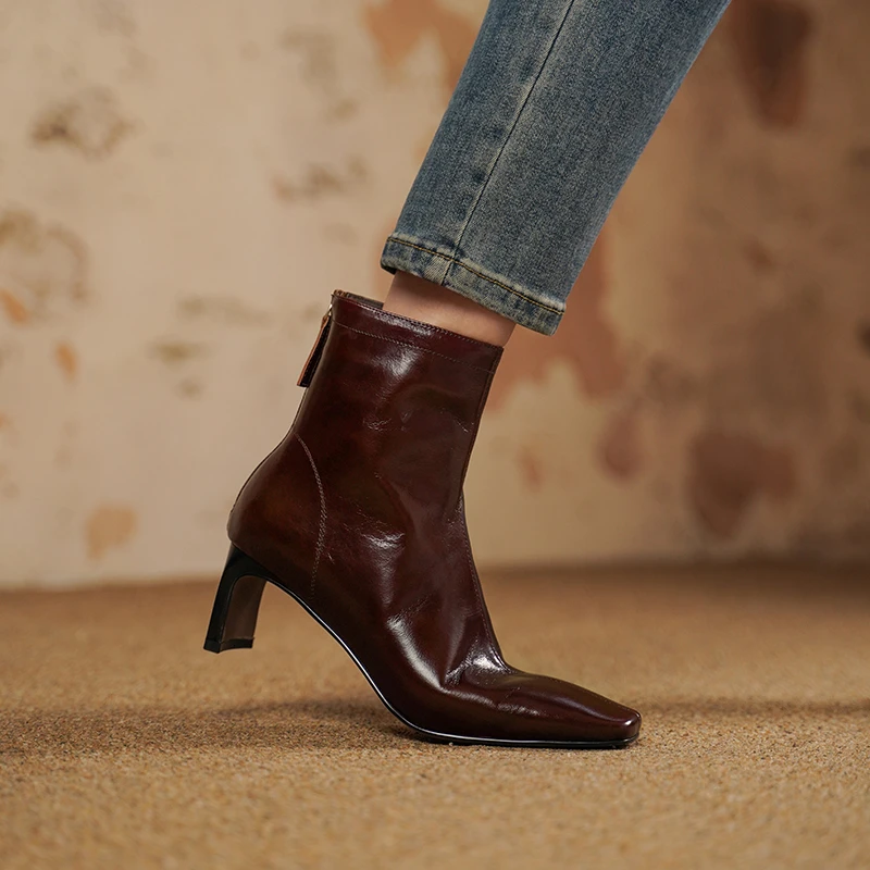 6CM方头高跟小短靴复古风真皮百搭高跟瘦瘦靴子秋冬时尚炸街女靴