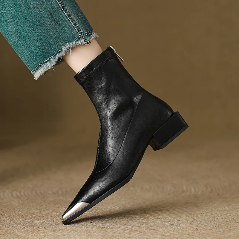 3.5CM法式尖头弹力靴粗跟百搭金属头瘦瘦靴2024新款通勤加绒短靴