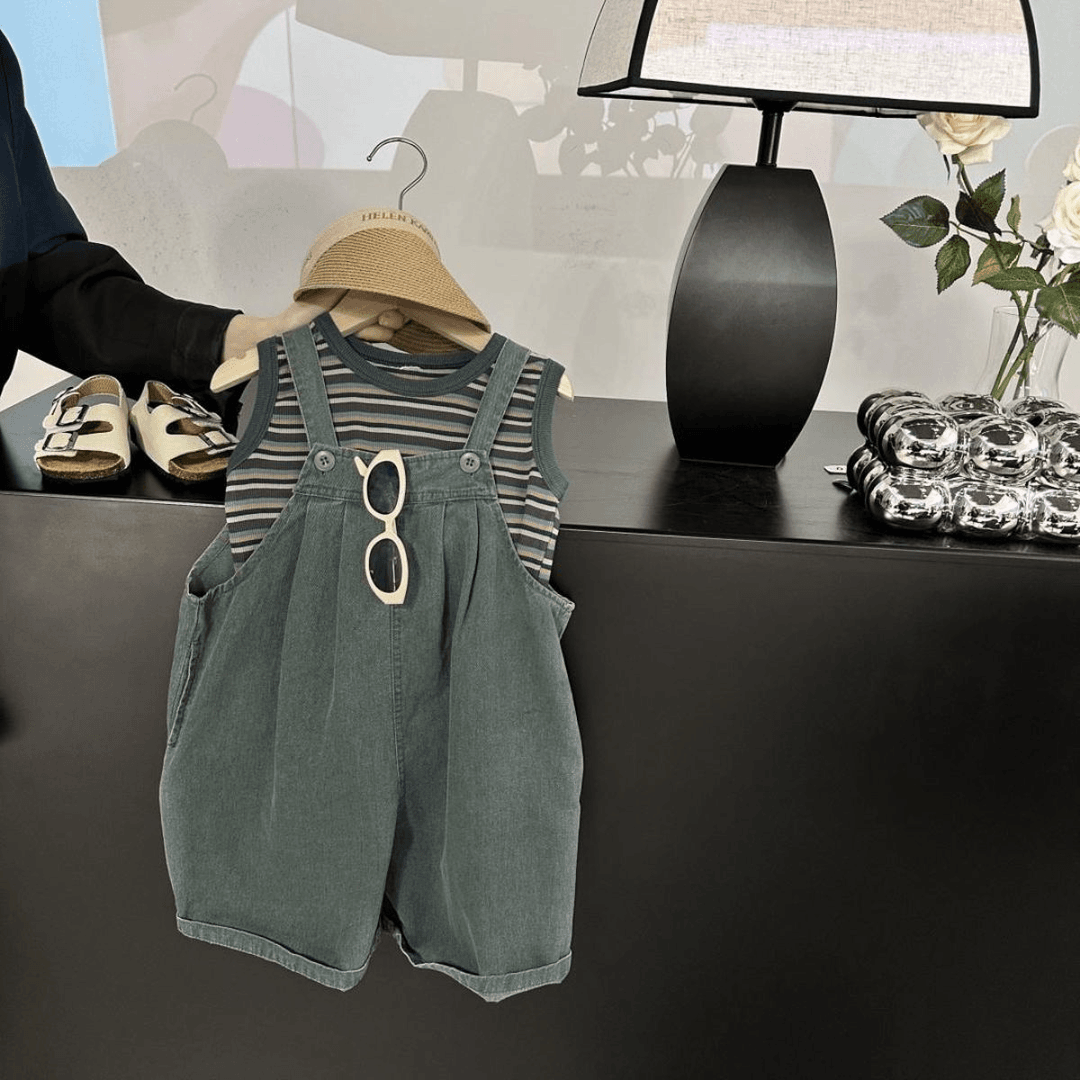 夏季儿童韩版休闲宽松背带裤+背心中小童时尚简约百搭两件套2024