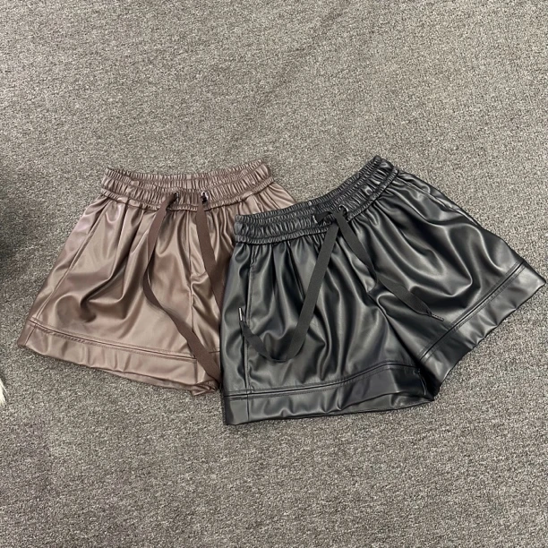 （老三）韩版秋冬新款PU皮短裤女高腰显瘦阔腿宽松休闲百搭短裤