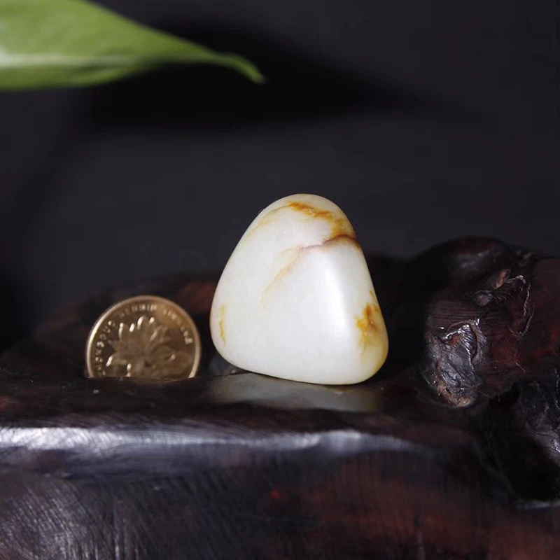 古意素喜新疆和田玉籽料原石留皮枣红皮独籽吊坠挂件摆件