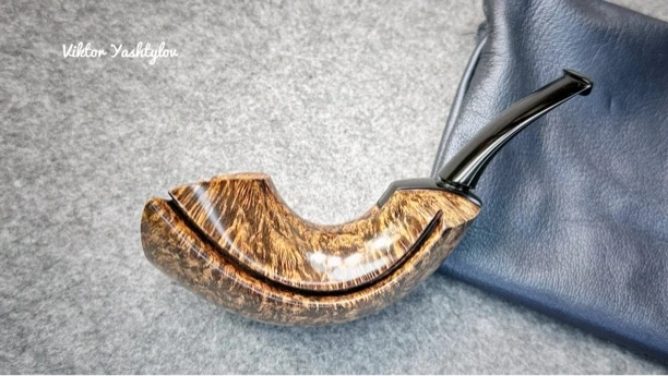 俄罗斯磁铁佬光面号角磁吸咬嘴高对比染色石楠木手工烟斗