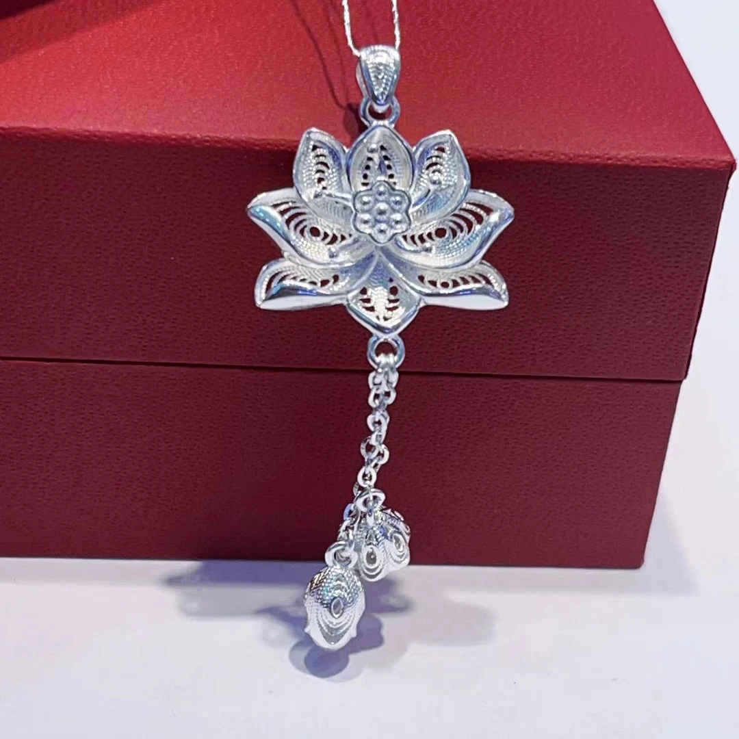 Chow Tai Seng/周大生 吊坠925银 流苏款莲花吊坠过年送好礼 挂坠