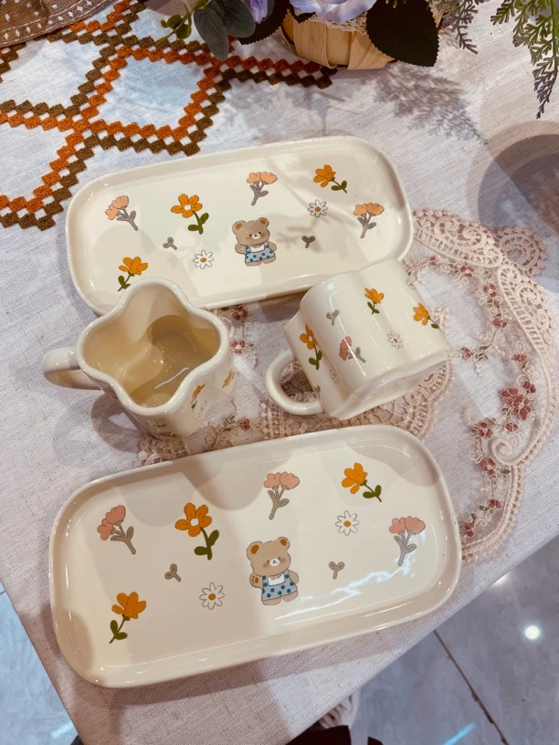 （新疆包邮）2杯2盘可爱陶瓷喝水杯子女异形不规则新款